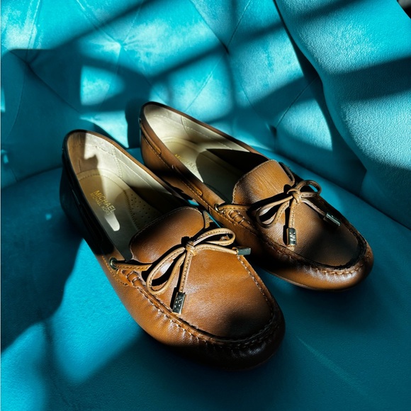 Michael Kors Shoes - Michael Kors Brown Leather Loafers with Bow Accent Women’s Size 6
